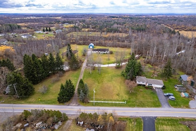 12109 Buckwheat Rd, Alden, NY 14004 - photo 4