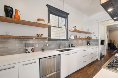 719 Oxford St, Houston, TX 77007 - photo 5