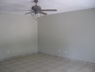 1909 Dewey Ct, Alamogordo, NM 88310 - photo 2