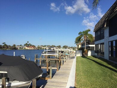 6 BoatDock