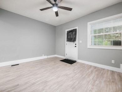 225 S Highland Ave, Columbus, OH 43223 - photo 7