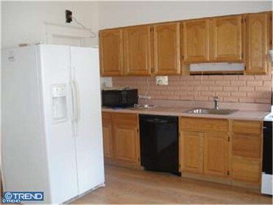 46 Barker Ave, Sharon Hill, PA 19079 - photo 5