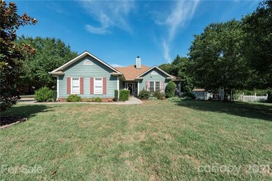 12800 Bradford Hill Ln, Huntersville, NC 28078 - photo 2