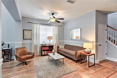 Formal sitting area or Dining room