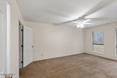 511 W Springhill Terrace, Jacksonville, NC 28546 - photo 6