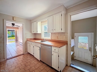 1534 Chestnut St, South Plainfield, NJ 07080 - photo 7