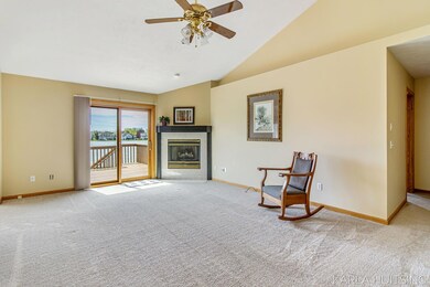 22-web-or-mls-10548-riley-st