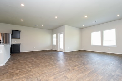 Great Interior Layout with Two Bedrooms & Two Full