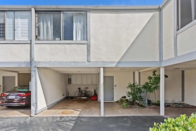 2388 Altisma Way unit 10, Carlsbad, CA 92009 - photo 4