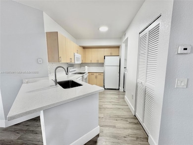 704 Belmont Ln, North Lauderdale, FL 33068 - photo 2