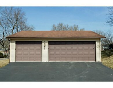 Parking Lot/Garage.
