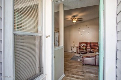 2625 Hidden Village Dr, Jacksonville, FL 32216 - photo 4