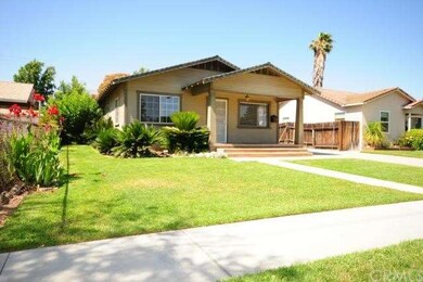 Mature landscaping, auto sprinklers, loads of Sego