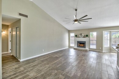 Living_Room_2