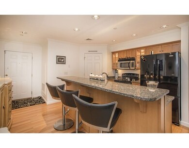215 Longmeadow Rd unit 302, Taunton, MA 02780 - photo 3
