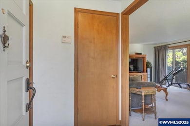 1030 Morningside Dr SE, Salem, OR 97302 - photo 6