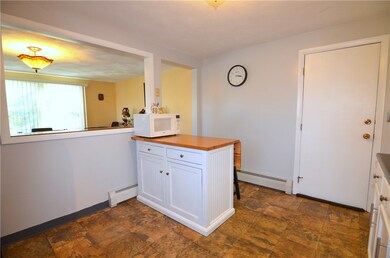 190 Boulder View Dr, Warwick, RI 02886 - photo 7