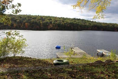 42 Lakeshore Dr, Hopkinton, MA 01748 - photo 3