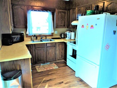 5-Kitchen1c