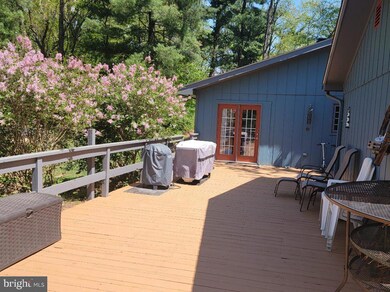 8300 Brookmere Blvd, Frederick, MD 21702 - photo 7