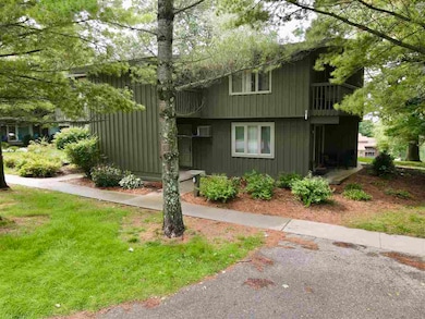 5712 Shanty Creek Rd unit 680, Bellaire, MI 49615 - photo 4