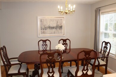 89 Straw Ln, Wakefield, RI 02879 - photo 7