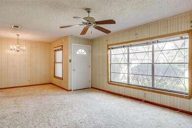 315 Woodard Ave, Cleburne, TX 76033 - photo 5