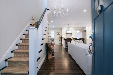 Beautiful open plan with private sunny office on t