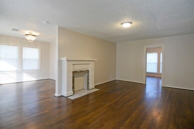 6637 Burkett St, Houston, TX 77021 - photo 7