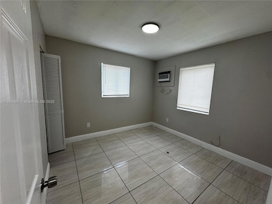 1940 Washington Ave unit 12, Opa-Locka, FL 33054 - photo 6