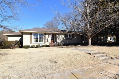 70 W Valley St Hernando