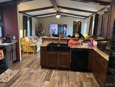 581 Darden Rd, Brent, AL 35034 - photo 5