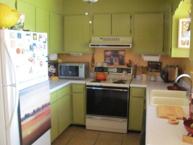 1000 Mallery St unit 85, St. Simons Island, GA 31522 - photo 6