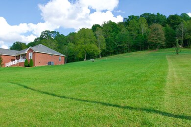 2425 Seven Springs Rd, Cookeville, TN 38506 - photo 2