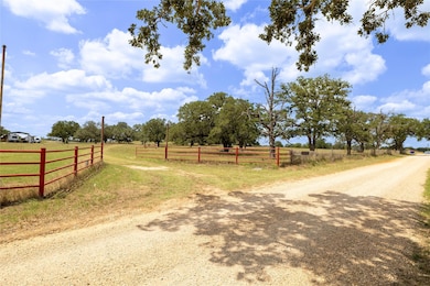 2901-C Mule Creek Rd, Harwood, TX 78632 - photo 2