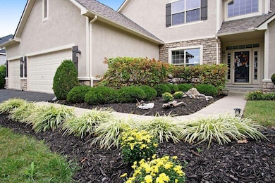 6268 Bellow Valley Dr, Dublin, OH 43016 - photo 2