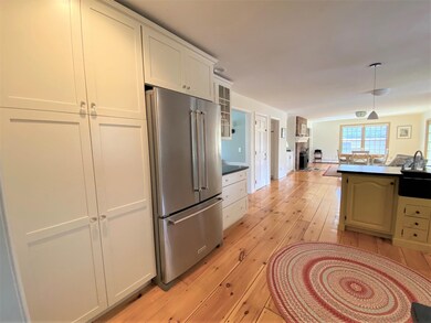 91 Ledgewood Rd, Claremont, NH 03743 - photo 4