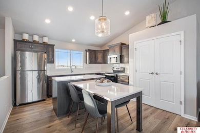 10509 Portage Dr, Papillion, NE 68046 - photo 4