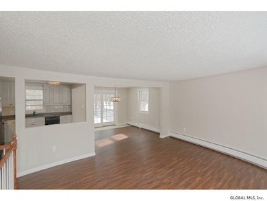 15 Christina Ct, Saratoga Springs, NY 12866 - photo 4