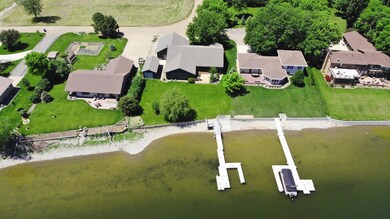 Back view w/dock