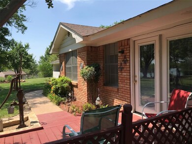 2205 Country Club Rd, Ennis, TX 75119 - photo 6