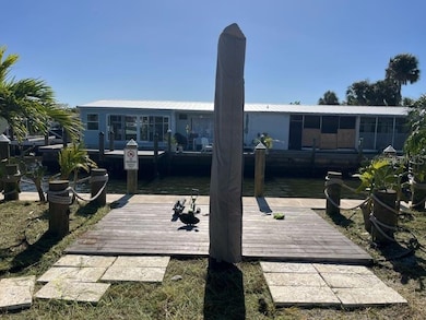 766 Saint Judes Dr N, Longboat Key, FL 34228 - photo 4