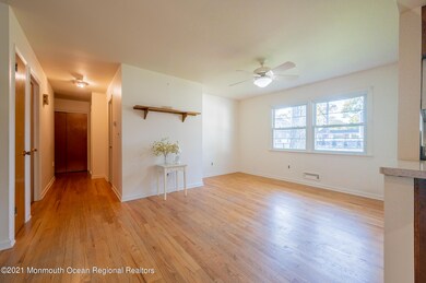 Dining room with lots of sunlight
