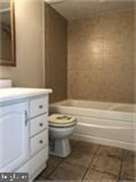 1548 Harford Square Dr, Edgewood, MD 21040 - photo 2