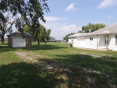 8874 Illinois 33, Shumway, IL 62461 - photo 3