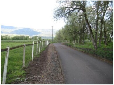 0 Herman Rd Lot unit 11666992, Eugene, OR 97408 - photo 4