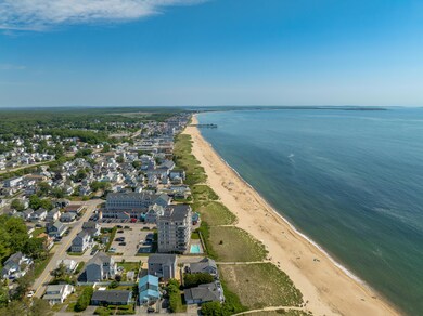 1 Seacliff Ave