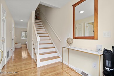 37 Sheephill Rd unit 7, Riverside, CT 06878 - photo 3