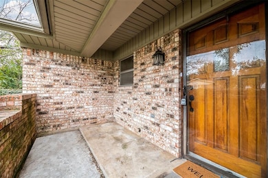 645 N Avenue A, Springtown, TX 76082 - photo 5