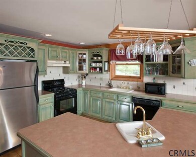 541 N End Rd, Middle Grove, NY 12850 - photo 3